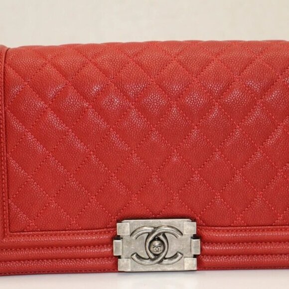 CHANEL Caviar Quilted Medium Boy Flap Dark Red 23141707 - Picture 9 of 16